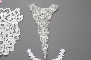 LOT #17 bundle job lot lace trims, craft clearout