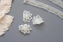 LOT #16 bundle job lot lace trims, collars