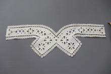 cream/ natural lace neckline trim - craft clearout