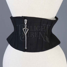 ELIZA CINCHER (VEGAN OPTIONS AVAILABLE)