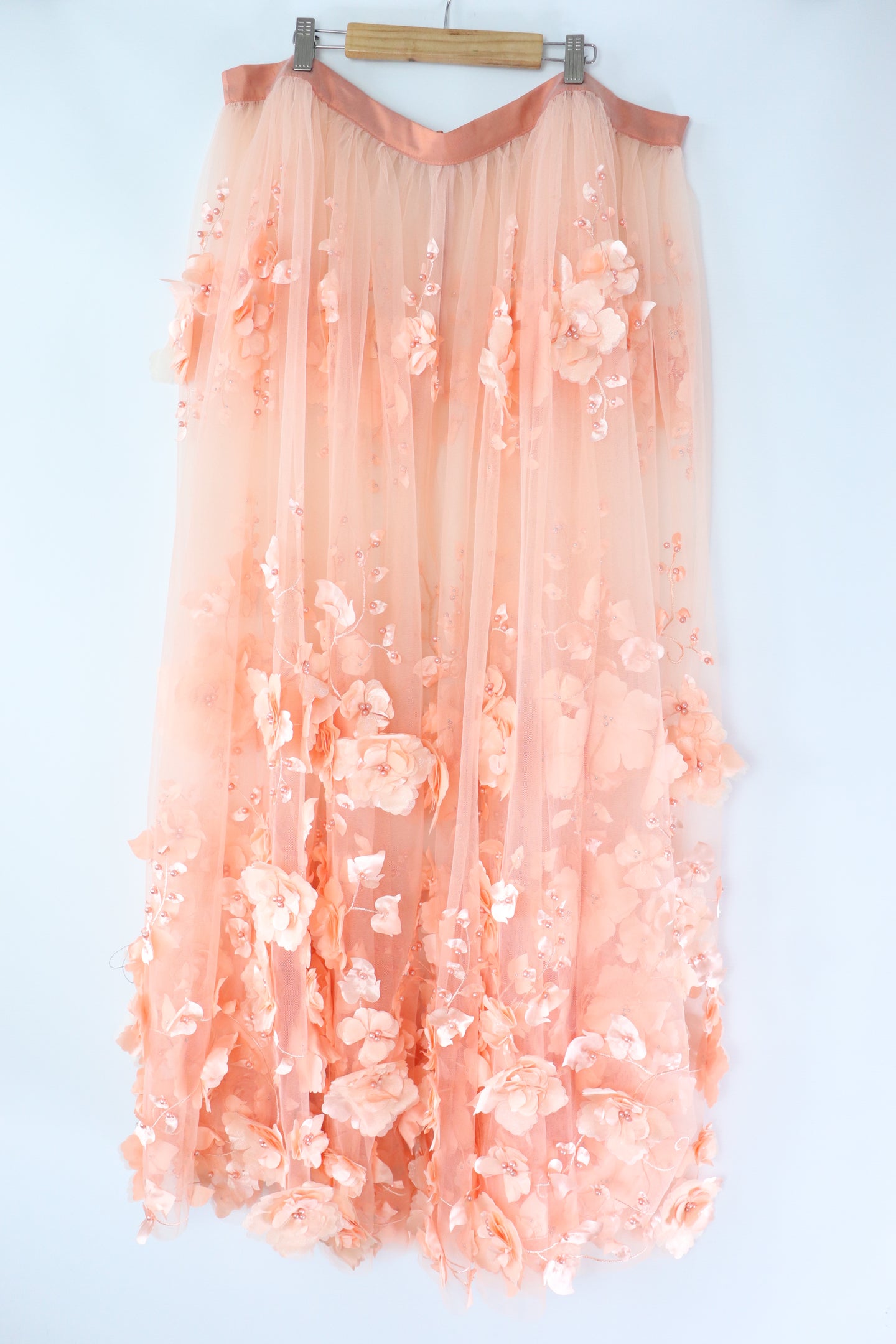 40 INCH WAIST // SIZE 22 PEACH FLORAL TULLE SKIRT