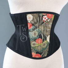 21 INCH JAPANESE COTTON AND COUTIL BUSKLESS CINCHER