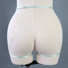 ASTA LEG BODY HARNESS SUSPENDER BRIGHT SAGE GREEN~ Size 4-10