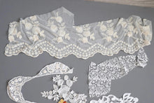 LOT #17 bundle job lot lace trims, craft clearout