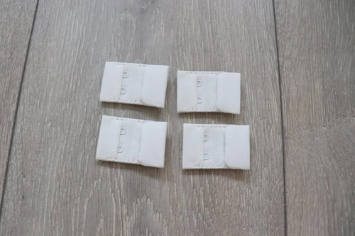 white off white bra hook & eye tab / lingerie bra making -3cm / 30mm - pack x 4