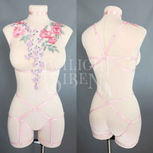 PINK FLORAL LACE BODY HARNESS SET - SIZE - SMALL // UK 8-10 // US 4-6 (FITS UNDERBUST / RIBCAGE UP TO  32")