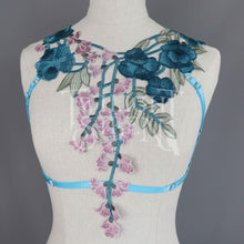 TEAL PEACOCK BLUE LACE BODY HARNESS BRALET - SIZE MEDIUM UK 12-14 / US 8-10 (SECONDS)