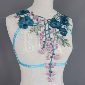 TEAL PEACOCK BLUE LACE BODY HARNESS BRALET - SIZE MEDIUM UK 12-14 / US 8-10 (SECONDS)