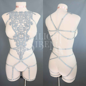 GREY SILVER LACE BODY HARNESS OUVERT PLAYSUIT