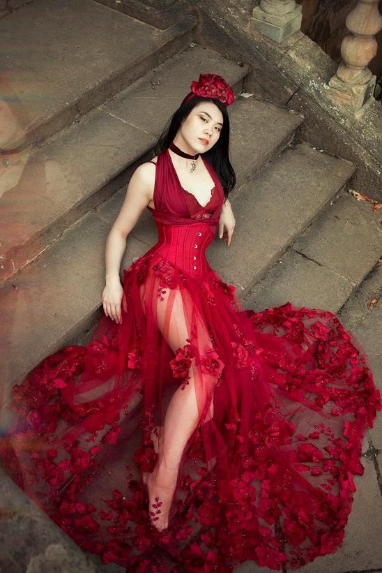 24 INCH WAIST SIZE 6 RED FLORAL TULLE SKIRT TWILIGHT SIREN