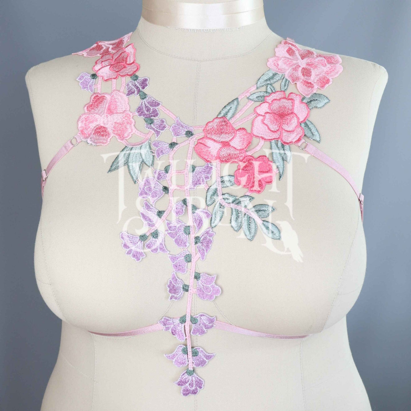 DUSKY ROSE PINK LACE BODY HARNESS BRALET ~ SIZE XLARGE //  UK 20-22 (SECONDS)