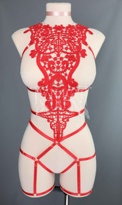 RED LACE BODY HARNESS OUVERT PLAYSUIT
